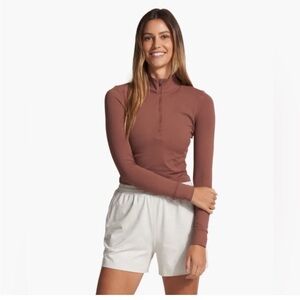 Vuori studio half zip Hazelnut (s)  New